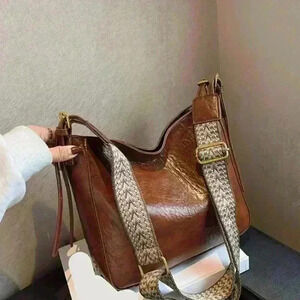 Retro Solid Color Crossbody bag